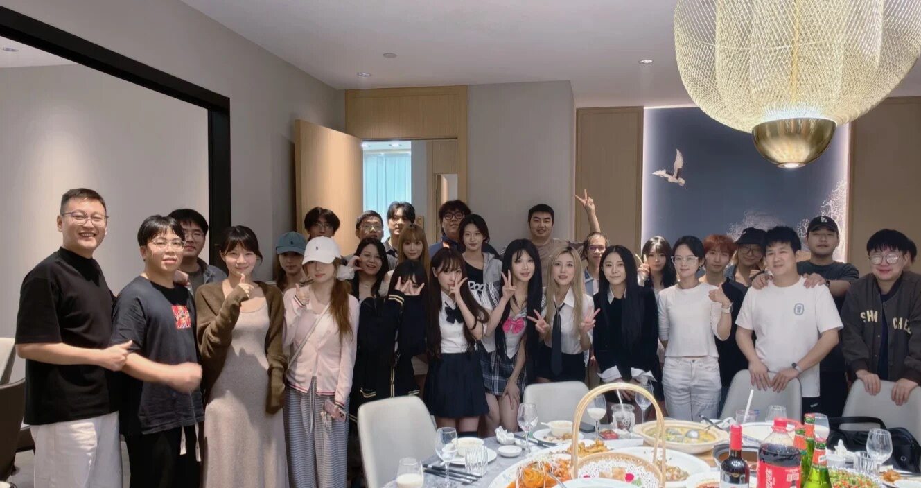 啵栗传媒办公环境
